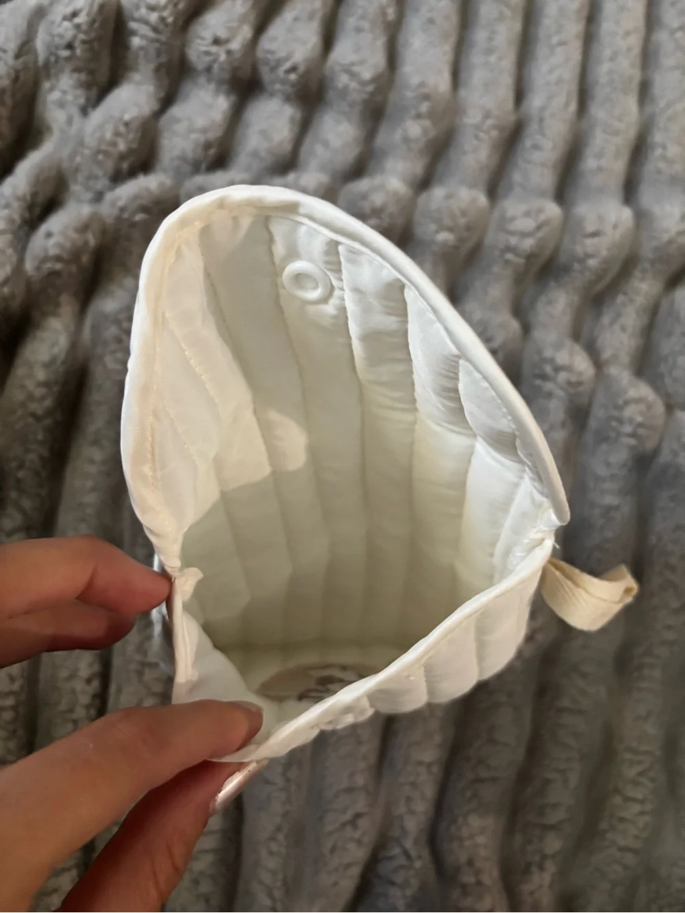 White Quilted Cute Rabbit Pouch